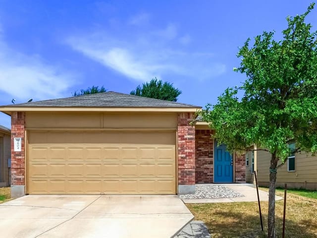 5804 Levenwood Ln
