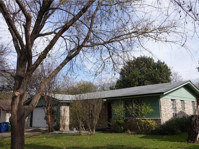 5805 Eureka Dr