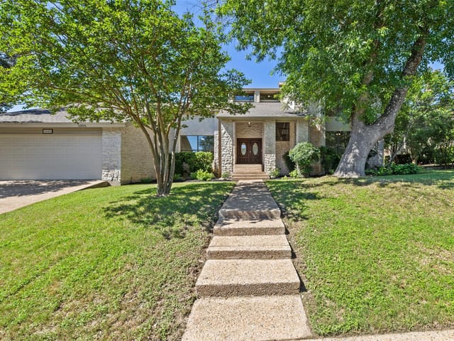 5805 Rain Creek Pkwy