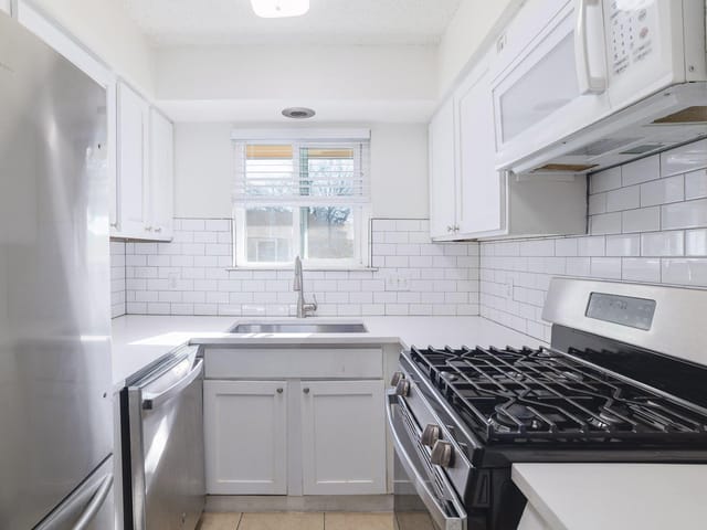 5806 Cherry PARK
