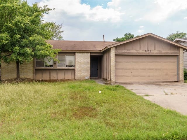 5806 Encinal Cv
