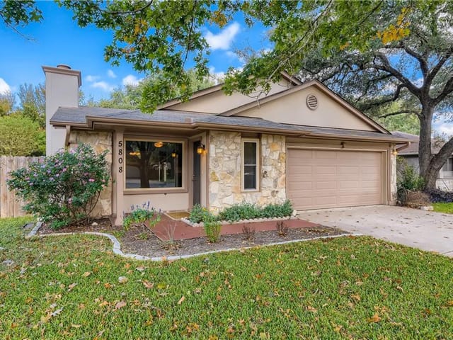 5808 Avery Island Ave