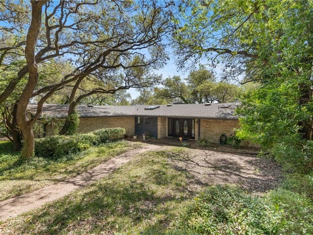 5808 Westslope Dr