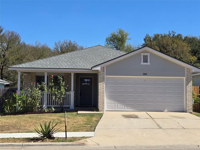 5809 Wideleaf Dr