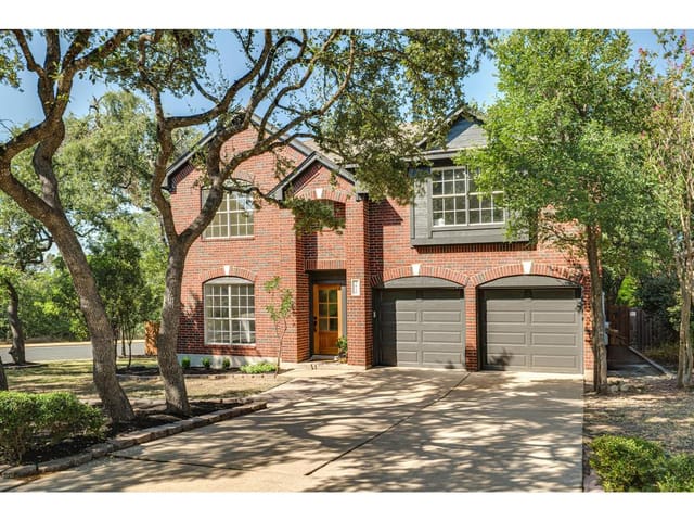 5810 Fitchwood Ln