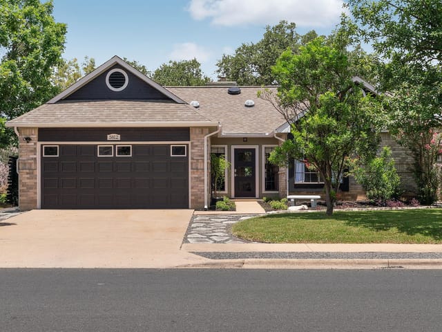 5812 Abilene Trl