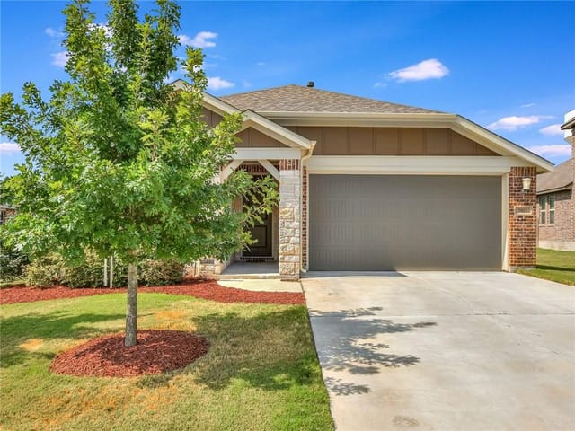 5813 Casstello DR