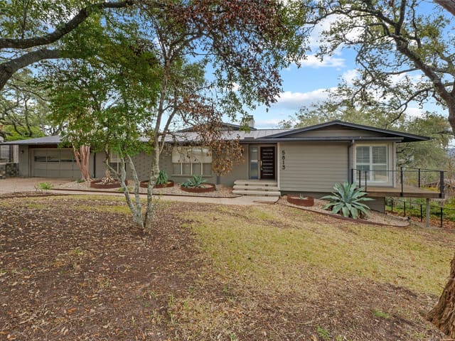 5813 Lookout Mountain DR