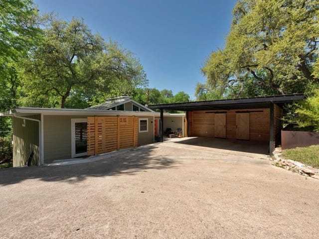 5816 Highland Pass Unit #A