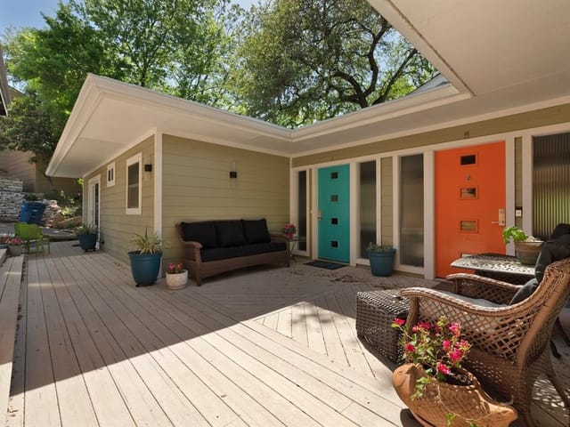 5816 Highland Pass Unit #B