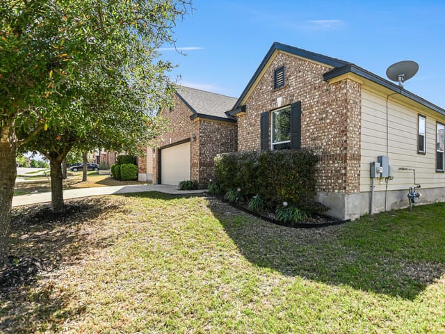 5817 Sardinia Dr