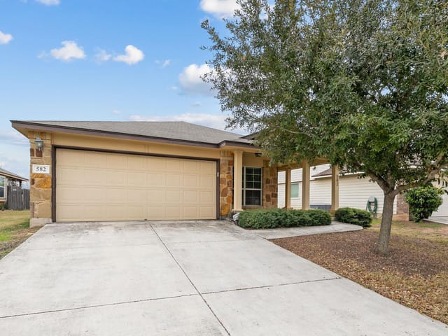 582 Briggs Dr