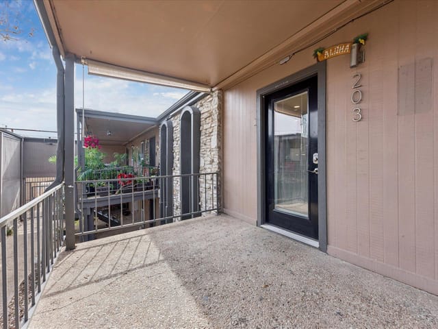 5820 Berkman DR Unit #203