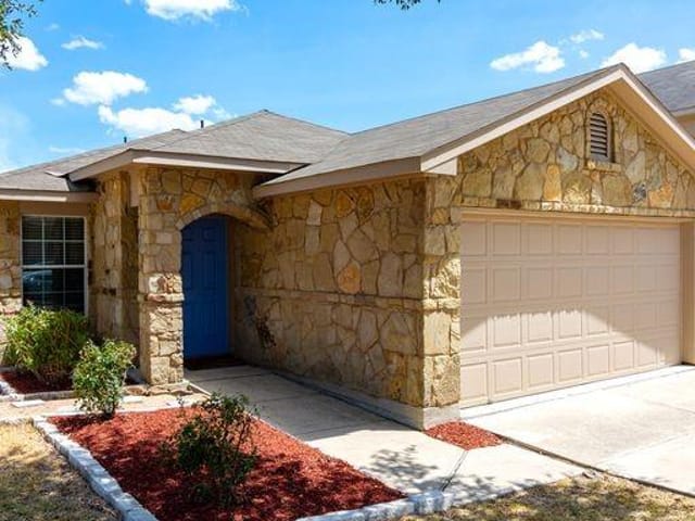 5821 Berryline Way