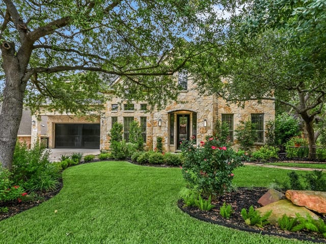 5821 Kempson DR - front exterior - Luxury home in Lantana Sec 03, Austin, TX