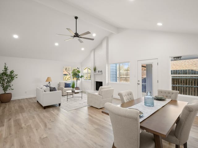 5828 Secrest DR