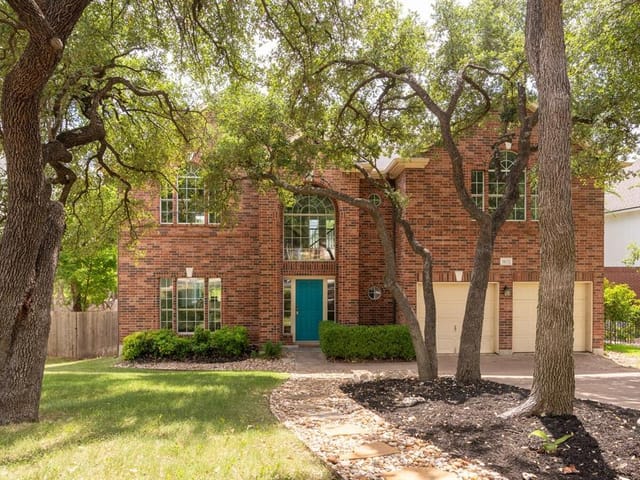 5833 Taylor Draper Cv