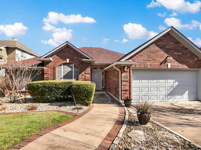 5840 Back Bay LN