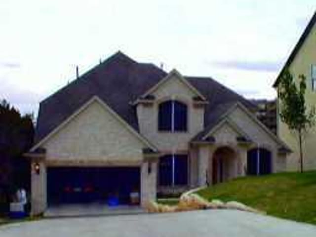 5846 WESTSLOPE DR