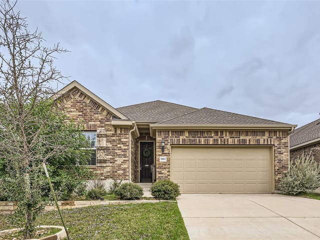5867 San Savino Dr