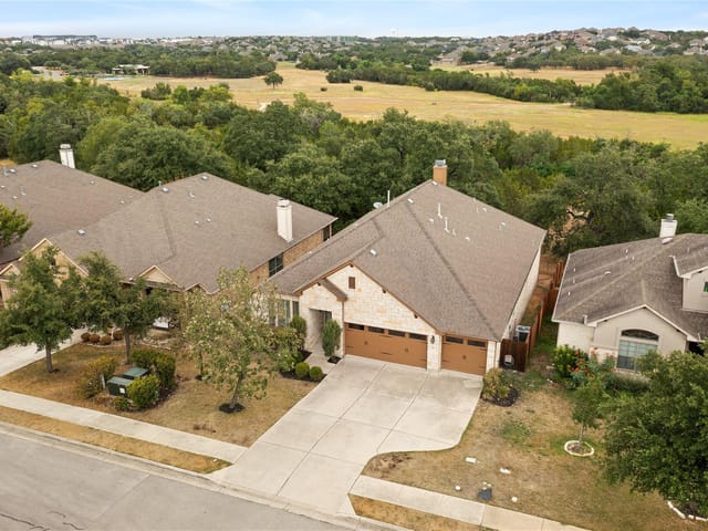 590 Harris Dr