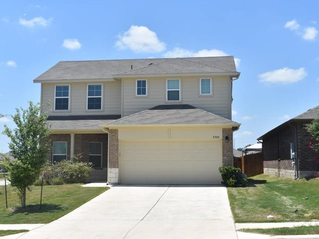 5900 Montrelia Dr