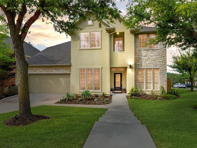 5900 TERRAVISTA Dr