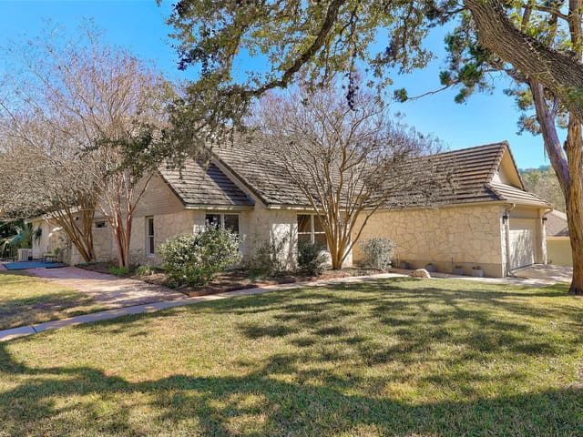 5901 Tom Wooten Dr