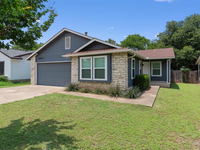 5902 Shreveport Dr