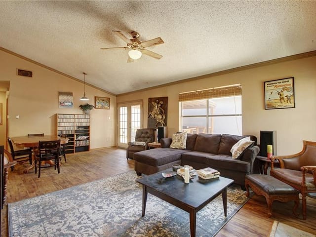 5903 Kevin Kelly Pl