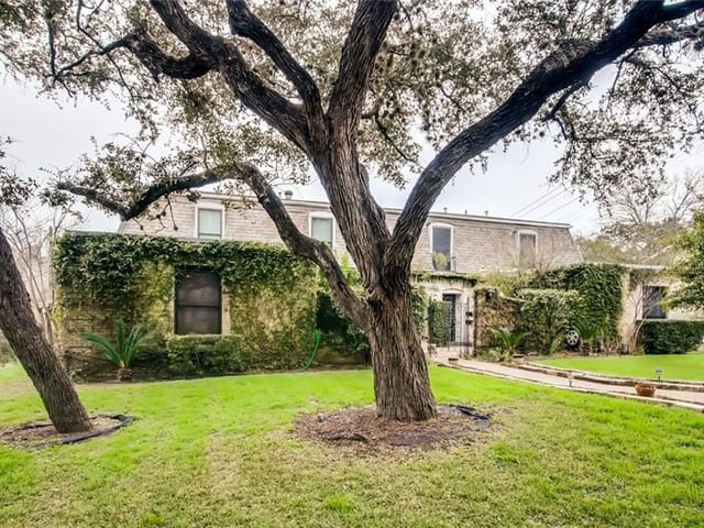 5904 Mountainclimb Dr Unit #3