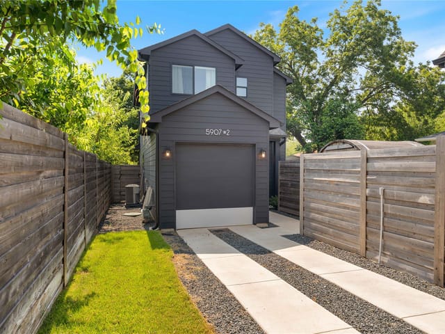 5907 Nancy DR Unit #2