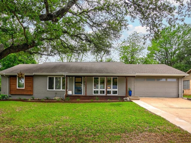 5908 Carleen Dr
