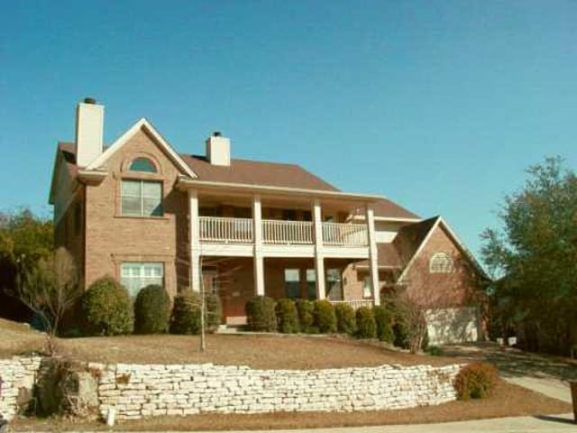 5909 DOONE VALLEY Ct