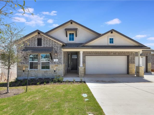 5911 Alamosa Clearing Dr