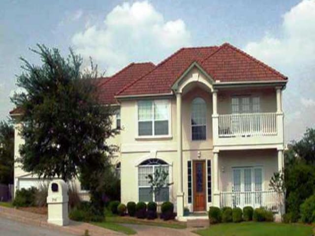 5911 MOUNTAIN VILLA Dr