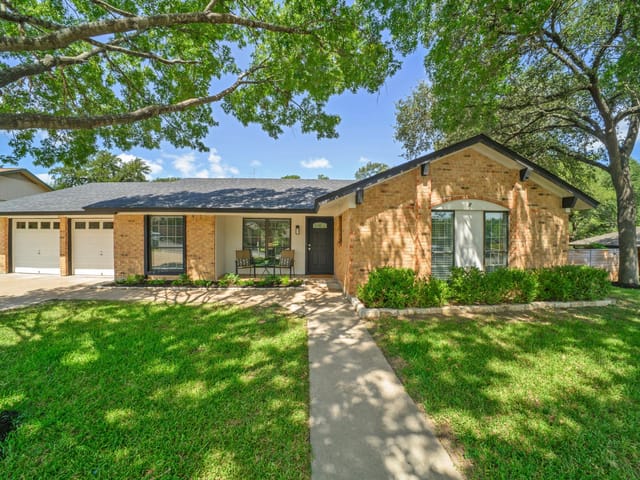 View 5912 Cherry Creek DR in Cherry Creek Ph 02 Sec 04 5912 Cherry Creek DR - property photo 1 - Luxury home in Cherry Creek Ph 02 Sec 04, Austin, TX