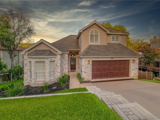 5915 Mount Bonnell Rd