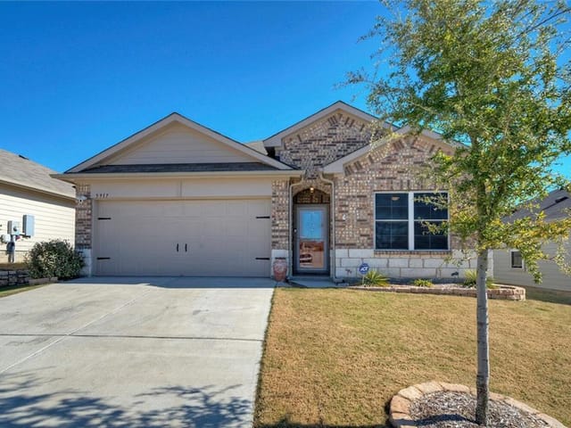 5917 Brampton Ln