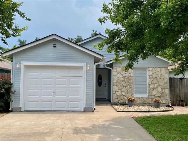 5919 Kevin Kelly Pl