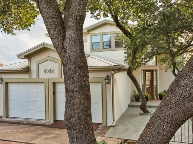 5922 Lookout Mountain Dr