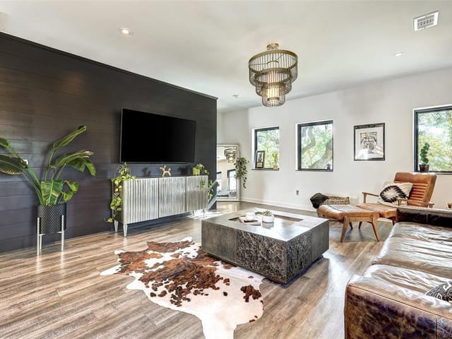 5924 S Congress Ave Unit #14S