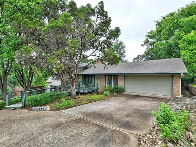 5929 Highland Hills Dr