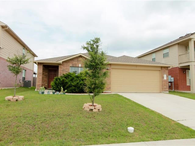 5933 Adair Dr
