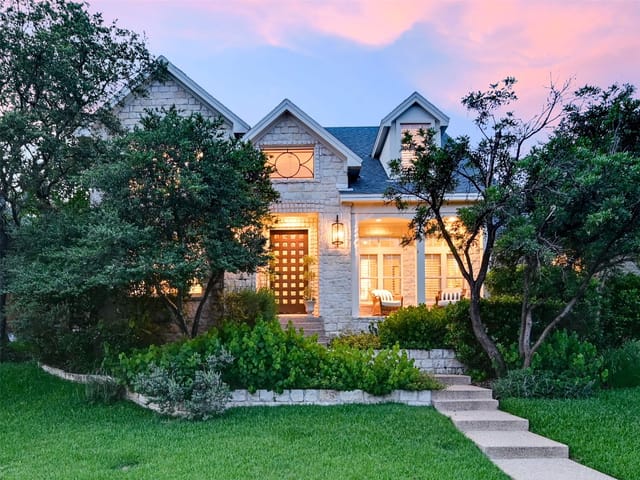 5935 Cape Coral DR
