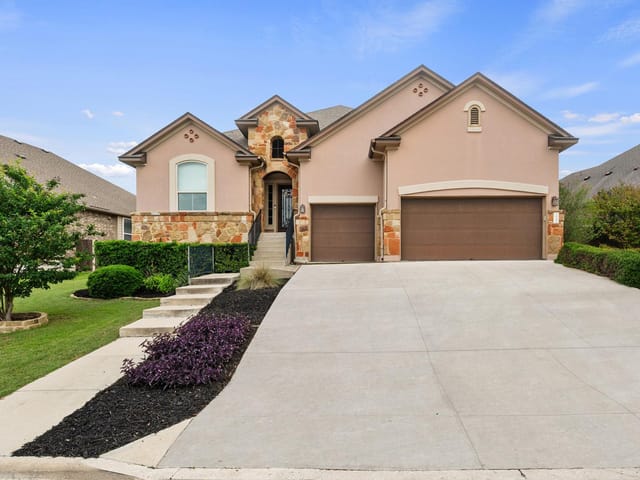 594 Ledge Stone DR