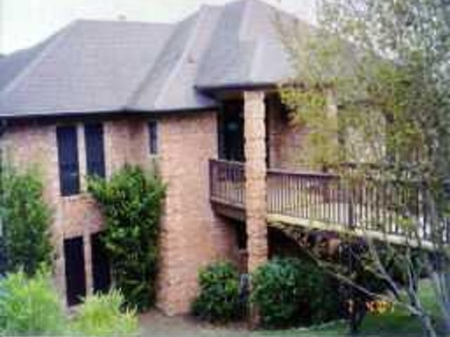 5946 CAPE CORAL DR