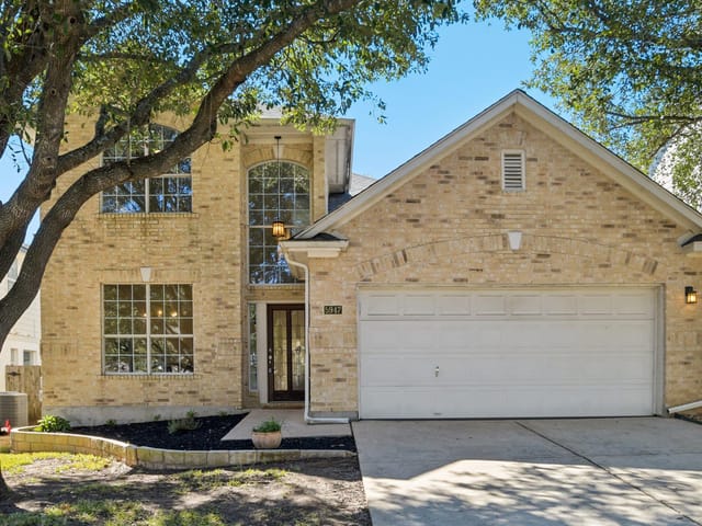 5947 Lomita Verde CIR