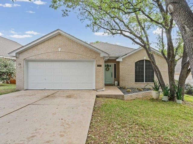 5948 Lomita Verde Cir