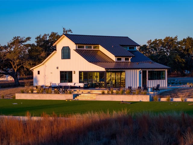 5999 Ranch Road 165